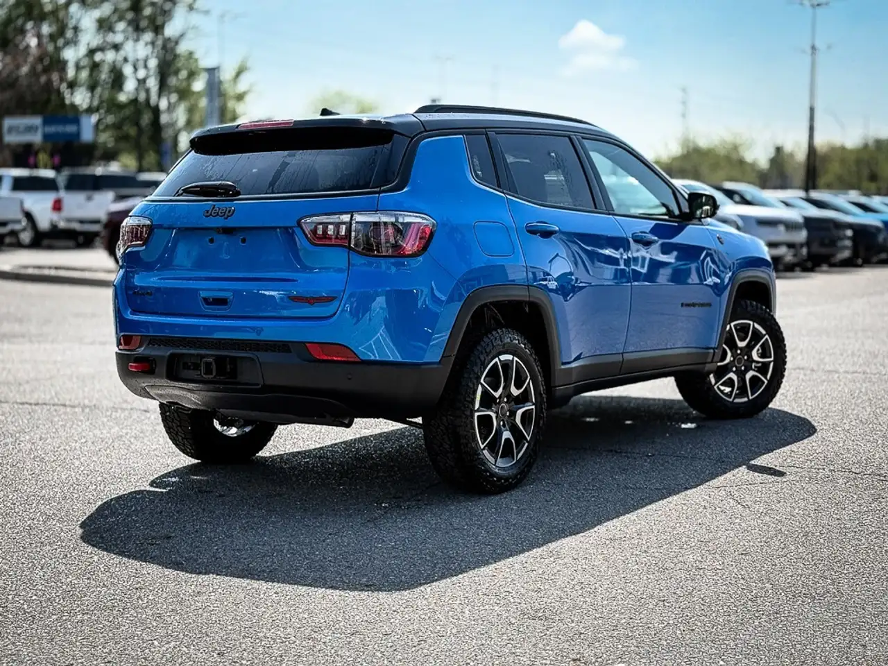Jeep Compass photo Jeep Compass