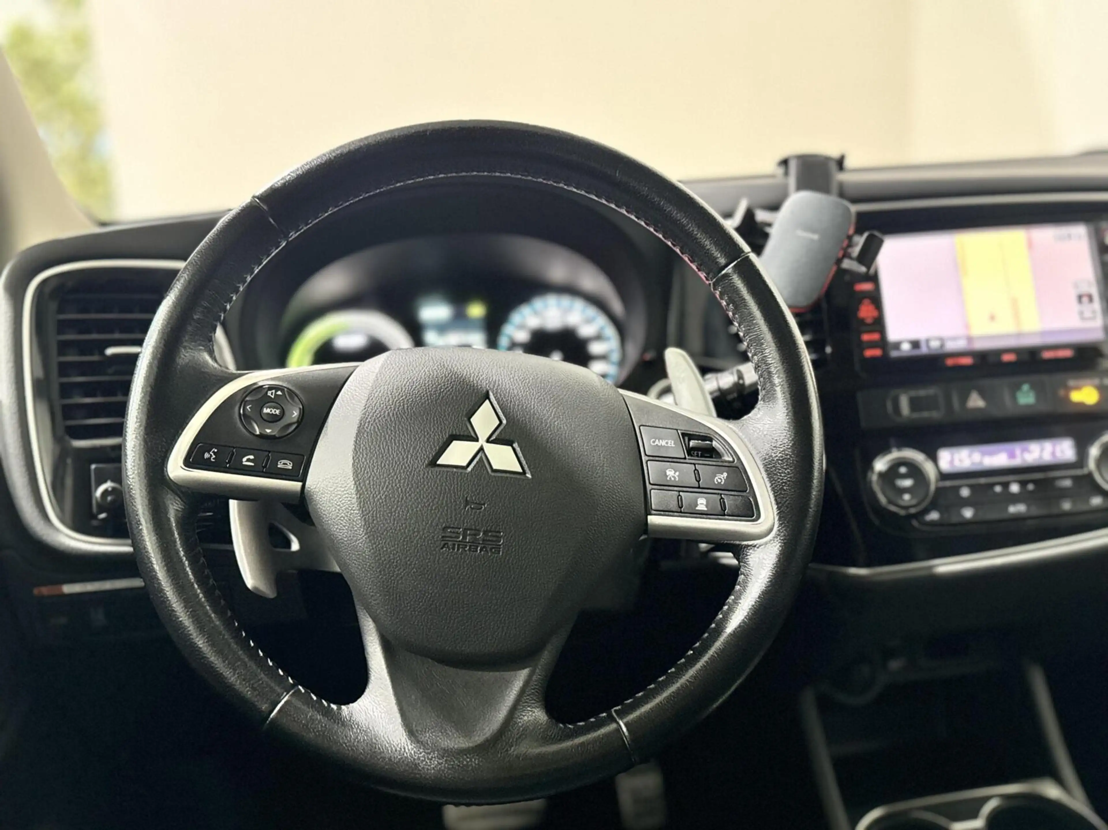 Mitsubishi Outlander 2.0 PHEV Instyle+|TREKHAAK|PANO|ACC| — photo 18
