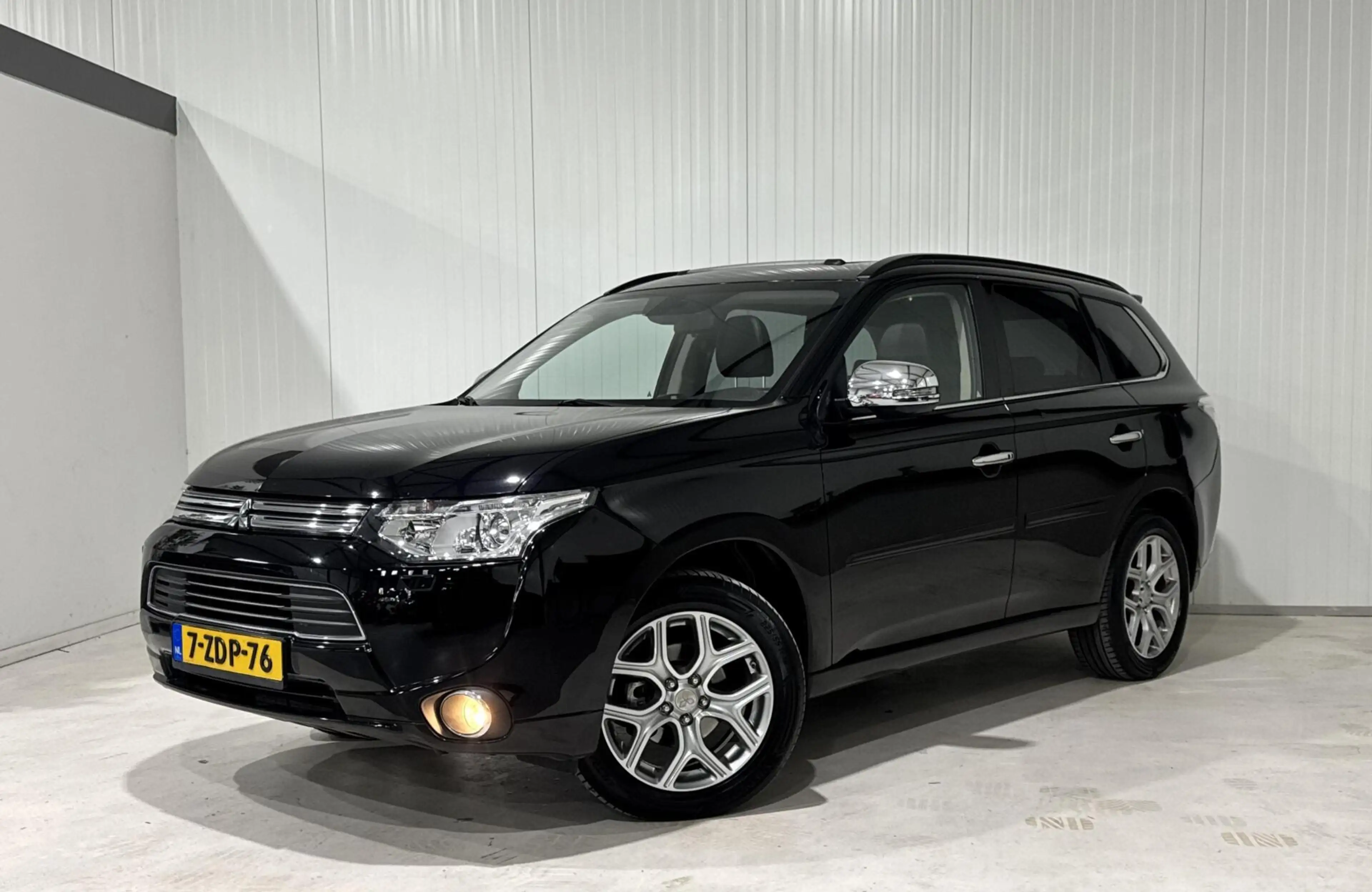 Mitsubishi Outlander 2.0 PHEV Instyle+|TREKHAAK|PANO|ACC| — photo 2