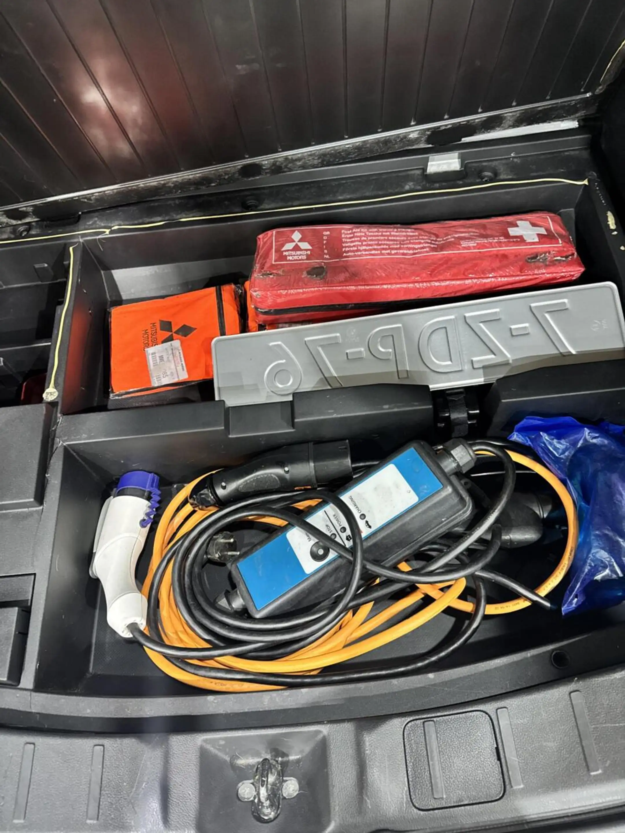 Mitsubishi Outlander 2.0 PHEV Instyle+|TREKHAAK|PANO|ACC| — photo 38
