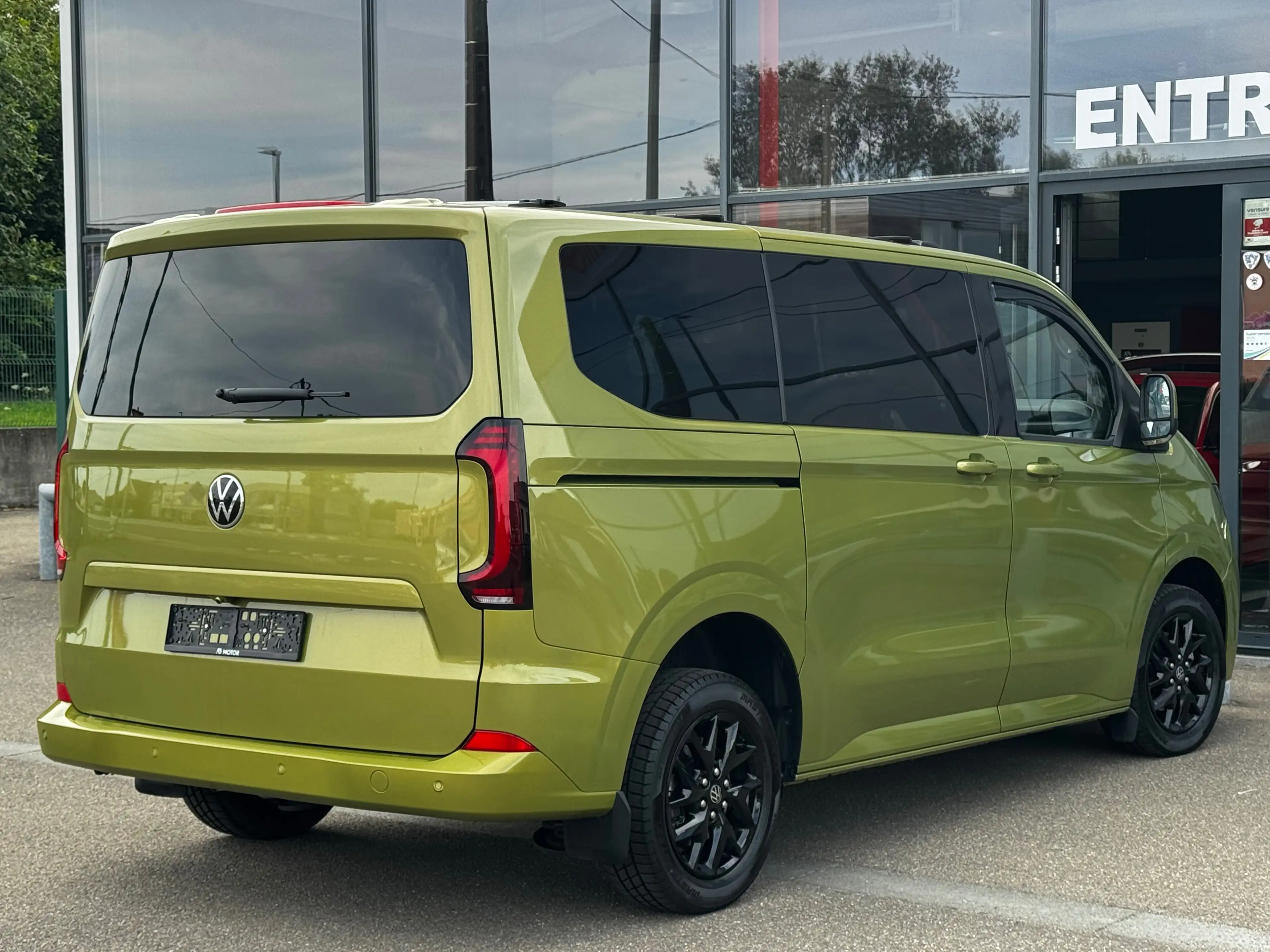 Volkswagen T7 Caravelle Caravelle 2.0 TDi DSG 150 CV 8 PLACES NEW MODEL FULL OPTIONS 1ER PROPRIETAIRE — photo 4