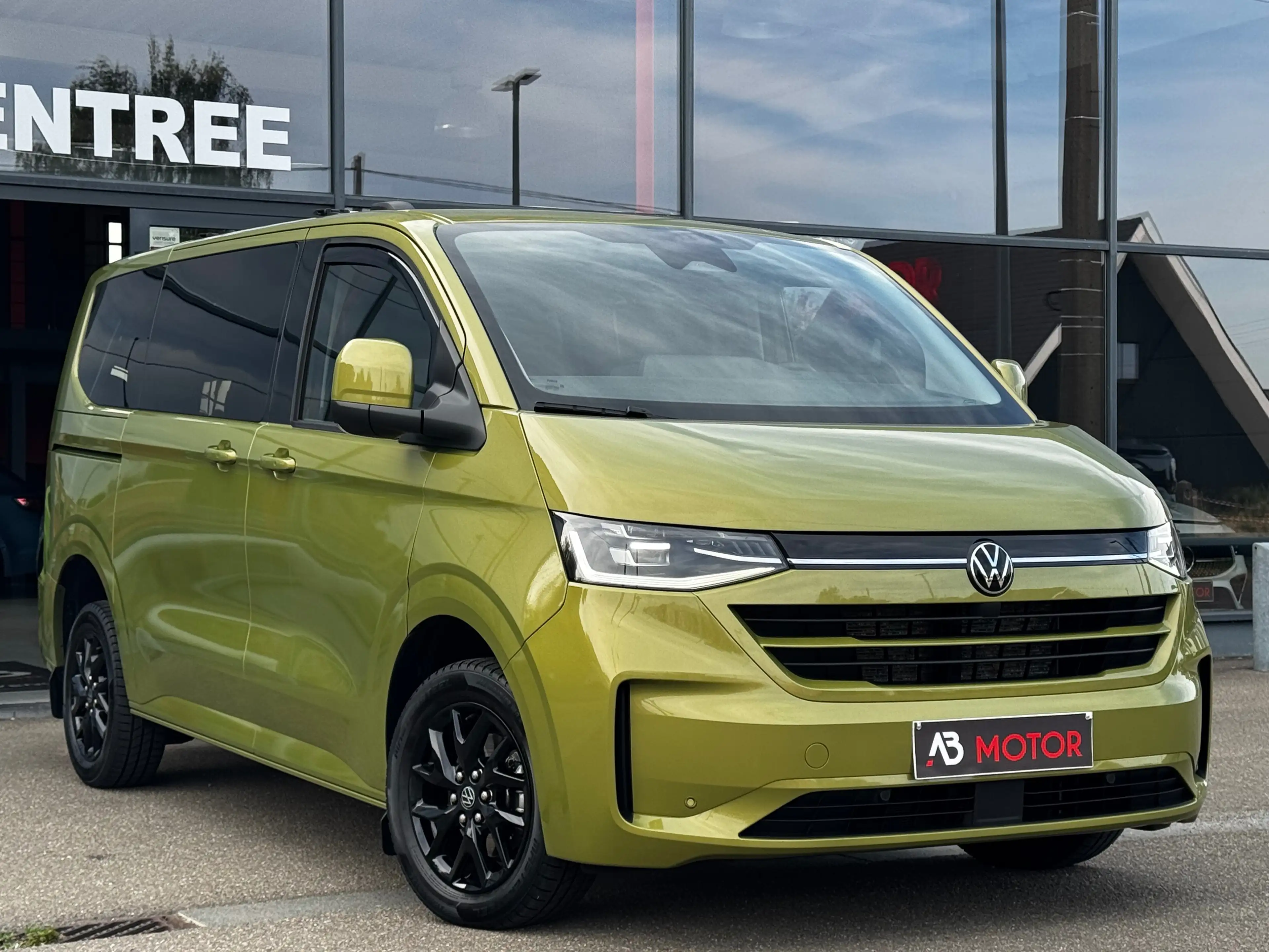 Volkswagen T7 Caravelle Caravelle 2.0 TDi DSG 150 CV 8 PLACES NEW MODEL FULL OPTIONS 1ER PROPRIETAIRE