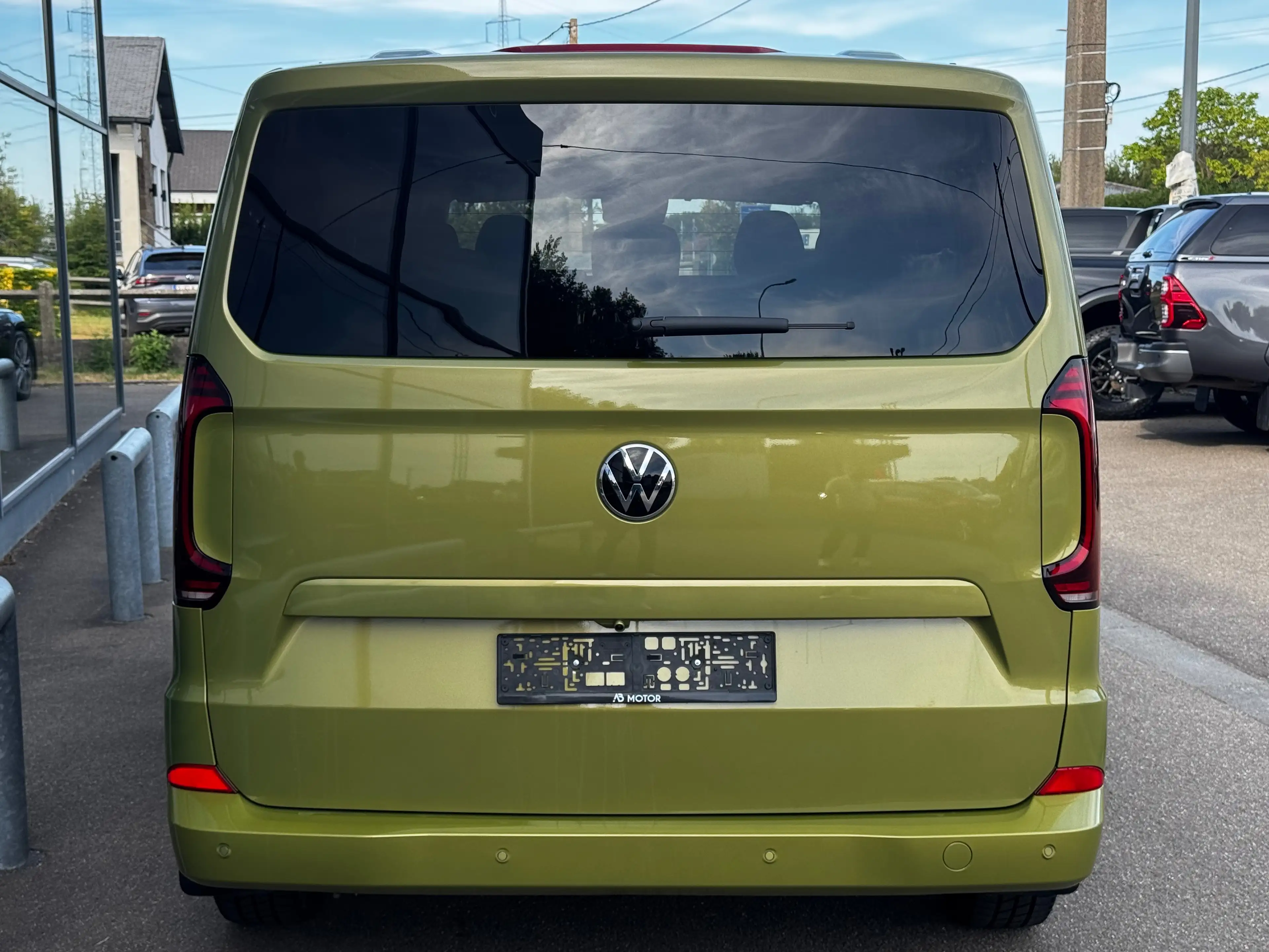 Volkswagen T7 Caravelle Caravelle 2.0 TDi DSG 150 CV 8 PLACES NEW MODEL FULL OPTIONS 1ER PROPRIETAIRE — photo 6