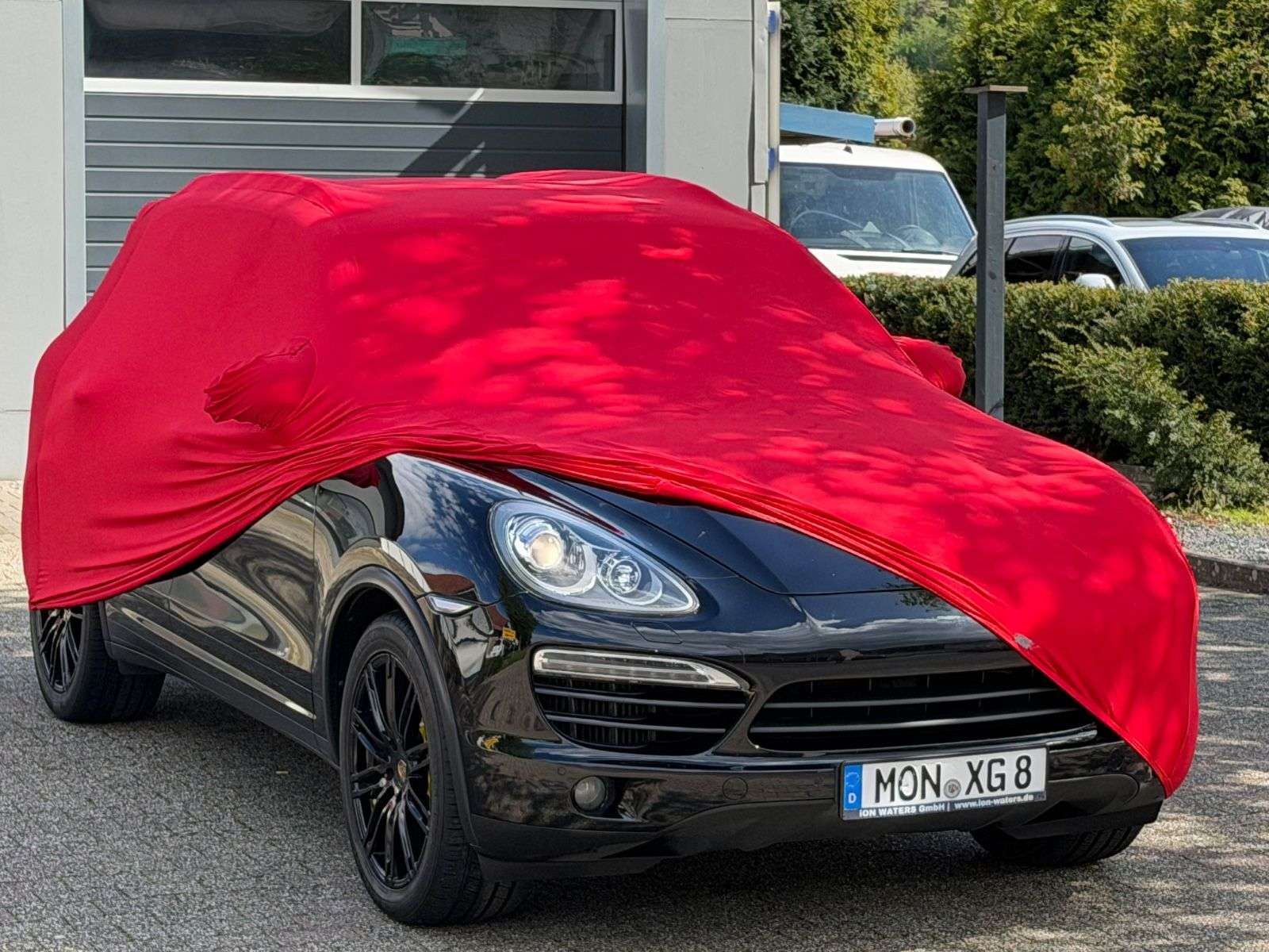 Second hand Porsche Cayenne 
