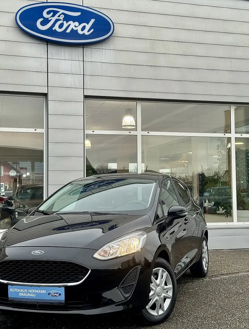 Ford Fiesta Trend 1.1l - Winterpaket- Erstbesitz Schwarz - 2