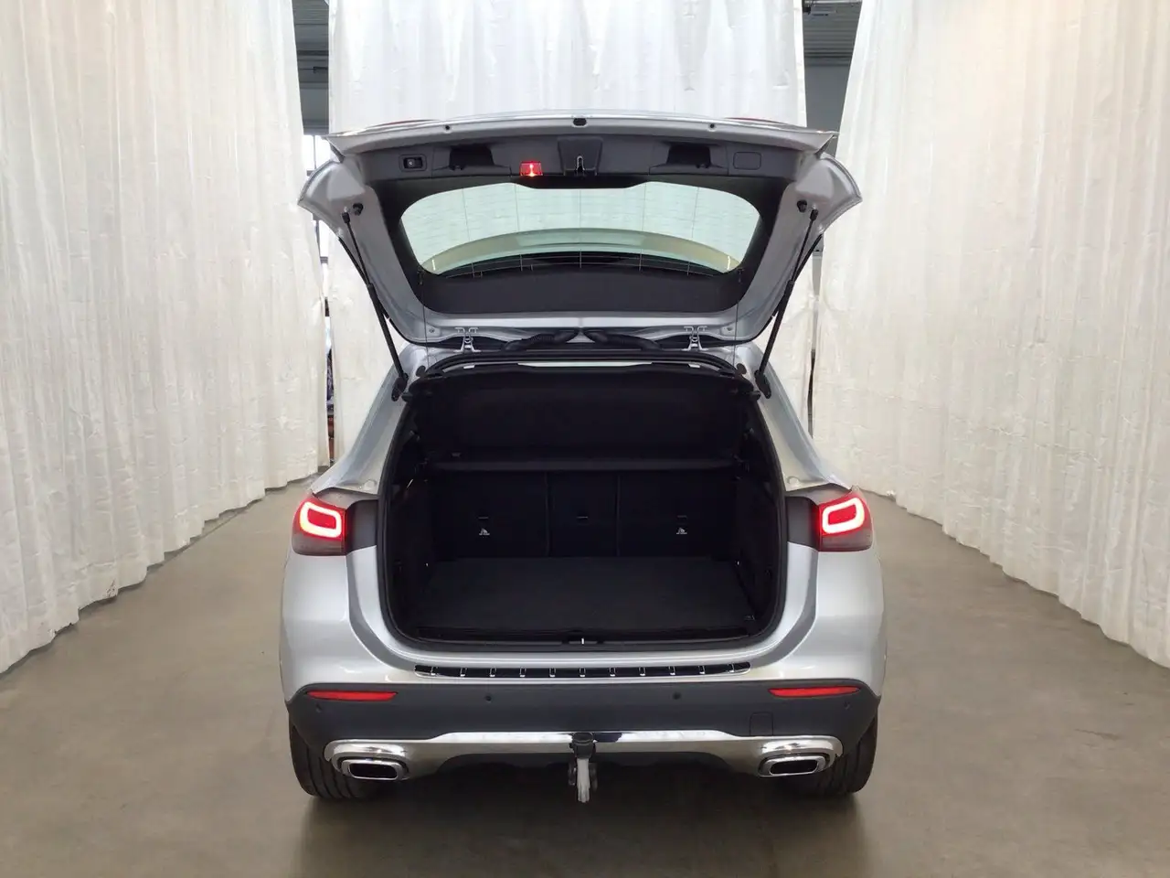 Mercedes-Benz GLA PROGRE BUSI MBUX+ SHZ KAMERA AHK LED DAB, миниатюра 15