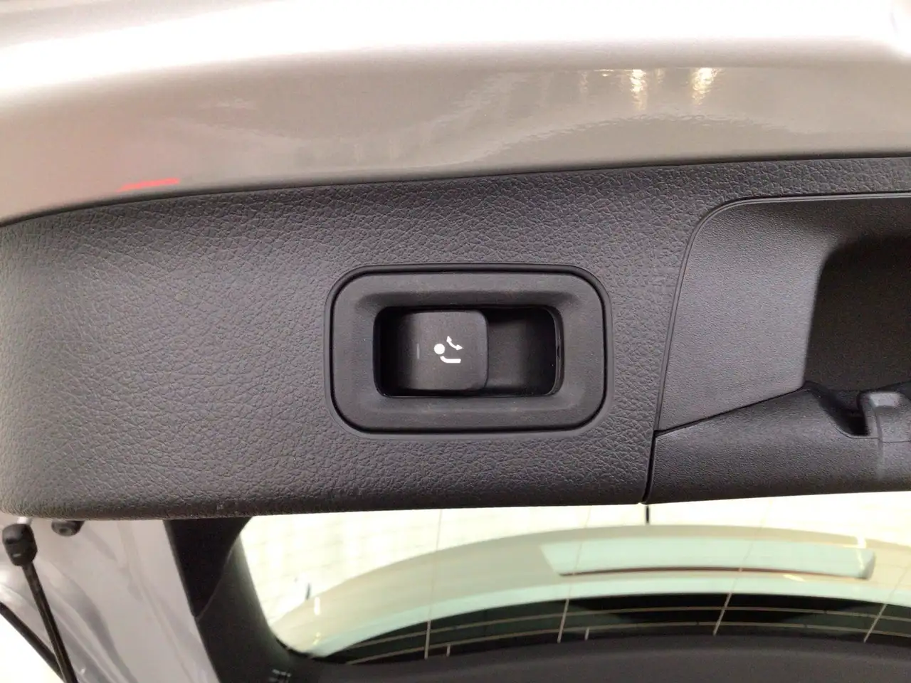 Mercedes-Benz GLA PROGRE BUSI MBUX+ SHZ KAMERA AHK LED DAB, миниатюра 16
