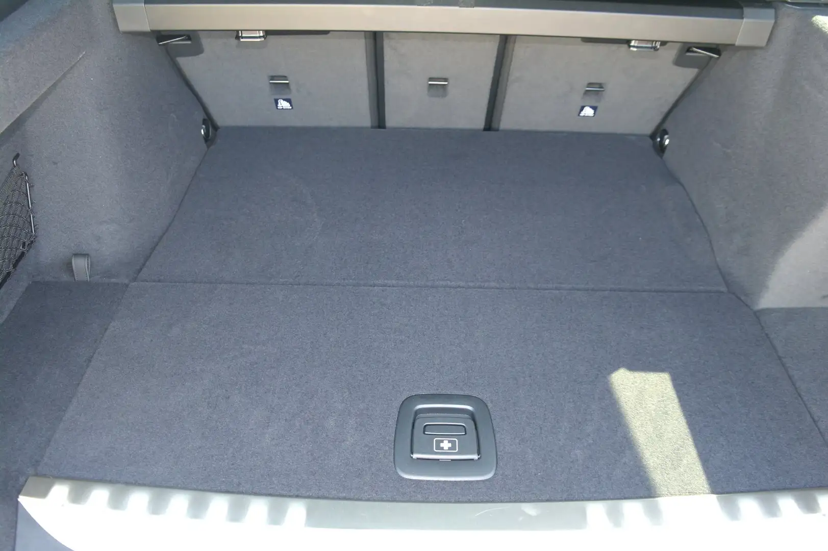 BMW 330 e xDrive Grau - 2