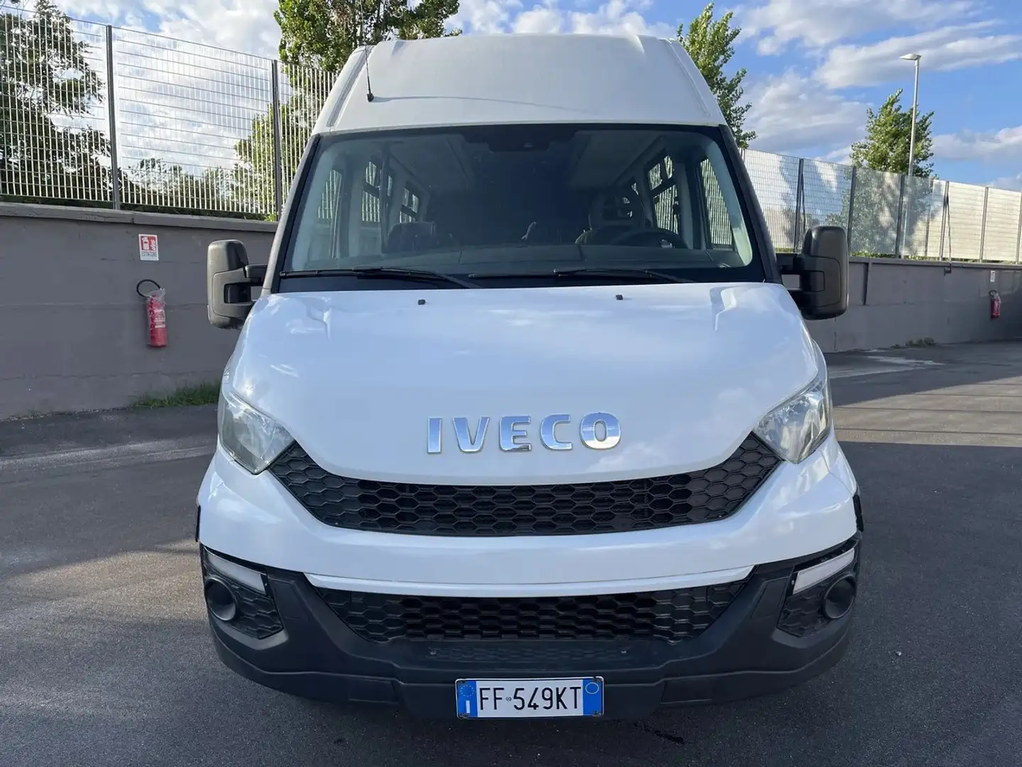 Iveco Daily Daily Chasis Db. Cabina 35C17 D 3450 Leaf 170 Blanco - 2