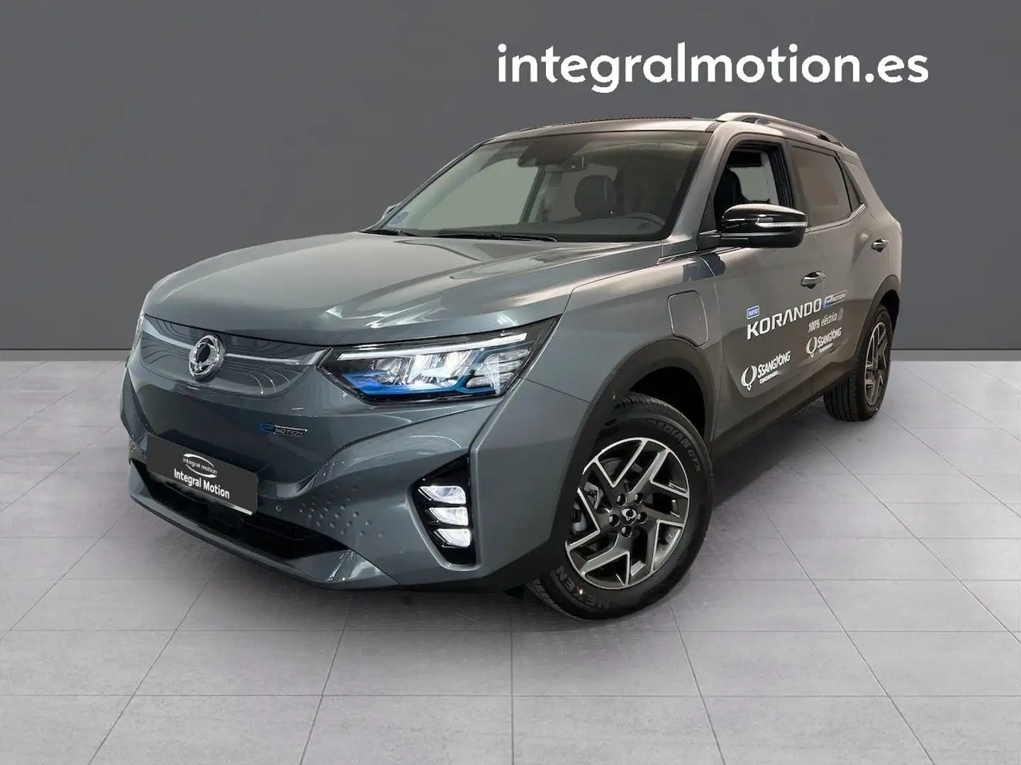 SsangYong Korando e-motion Limited Blauw - 1