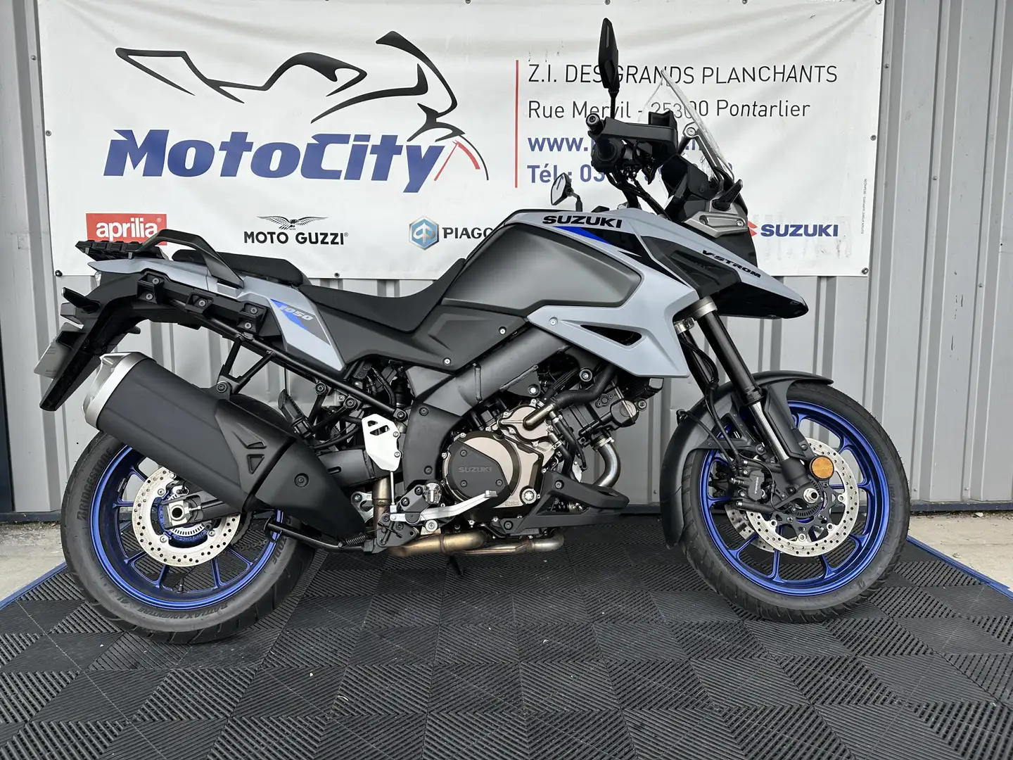 Suzuki V-Strom 1050SE - 1