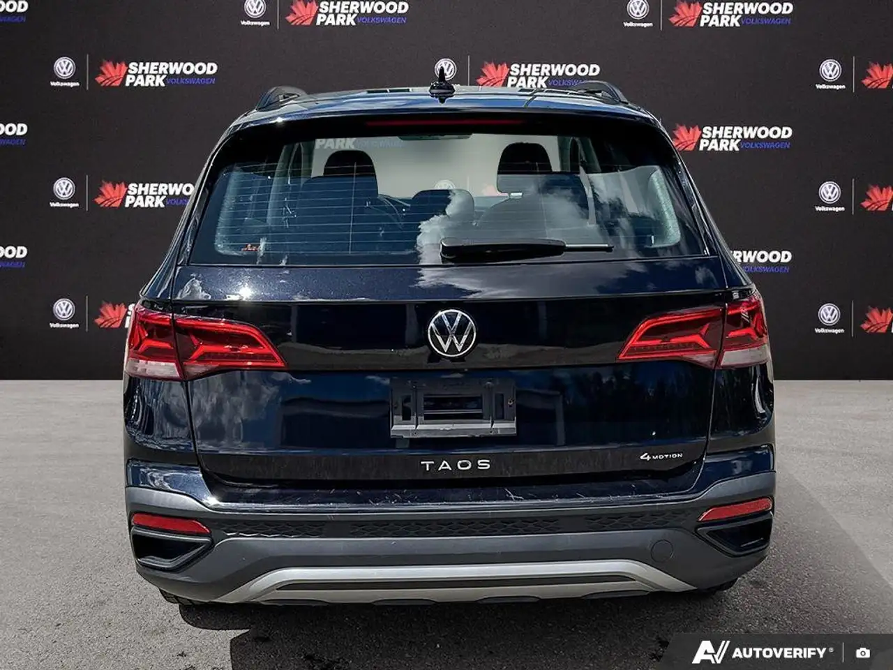 Volkswagen Taos photo Volkswagen Taos