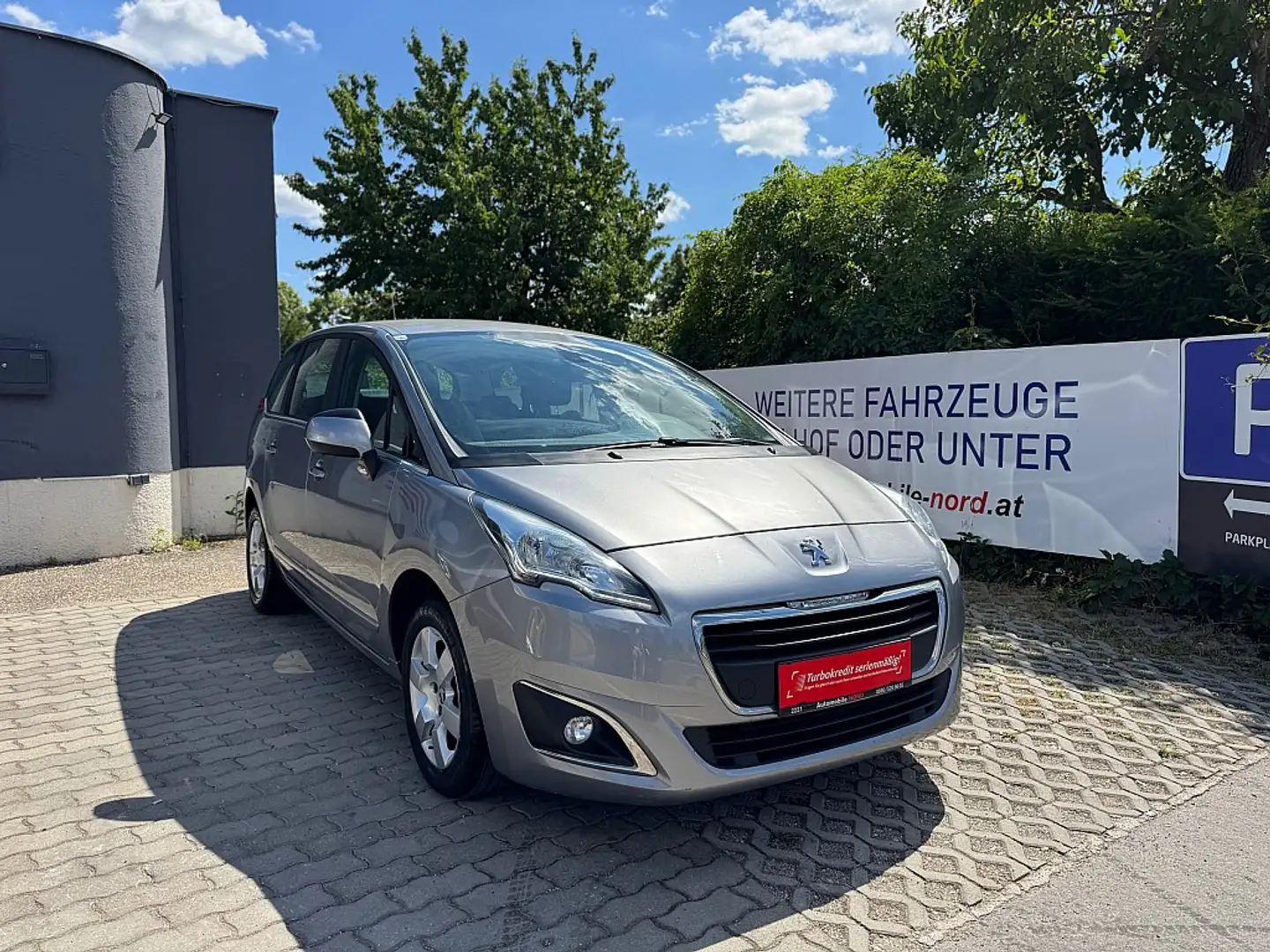 Peugeot 5008 1,6 BlueHDi 120 | AUTOMATIK | nur 80.000 KM |FA... Grigio - 1