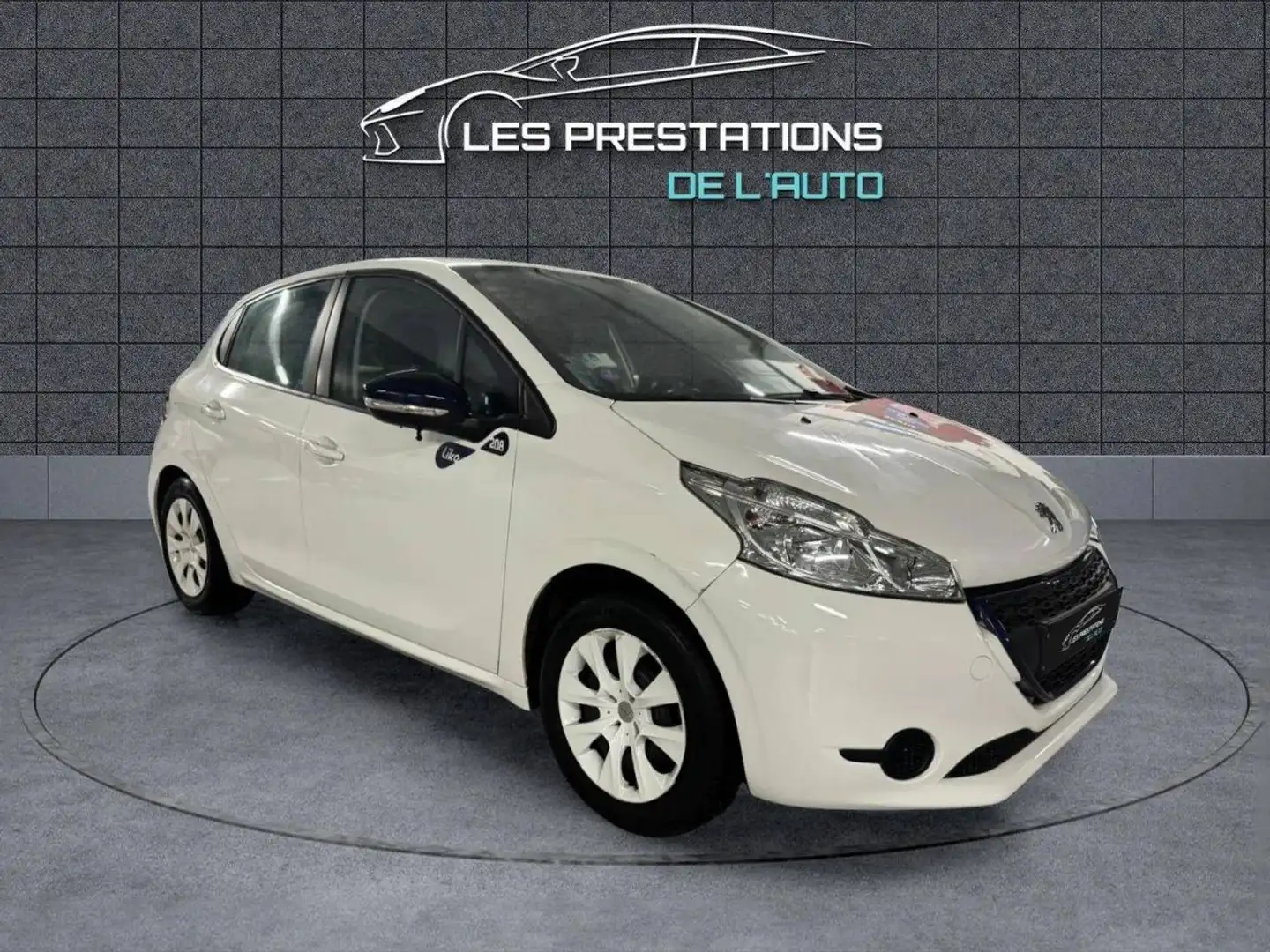 Peugeot 208 1.0 PureTech Like 5p Blanc - 2