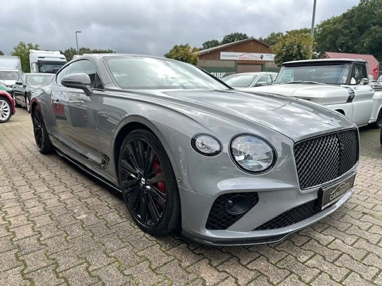 Bentley Continental 2021