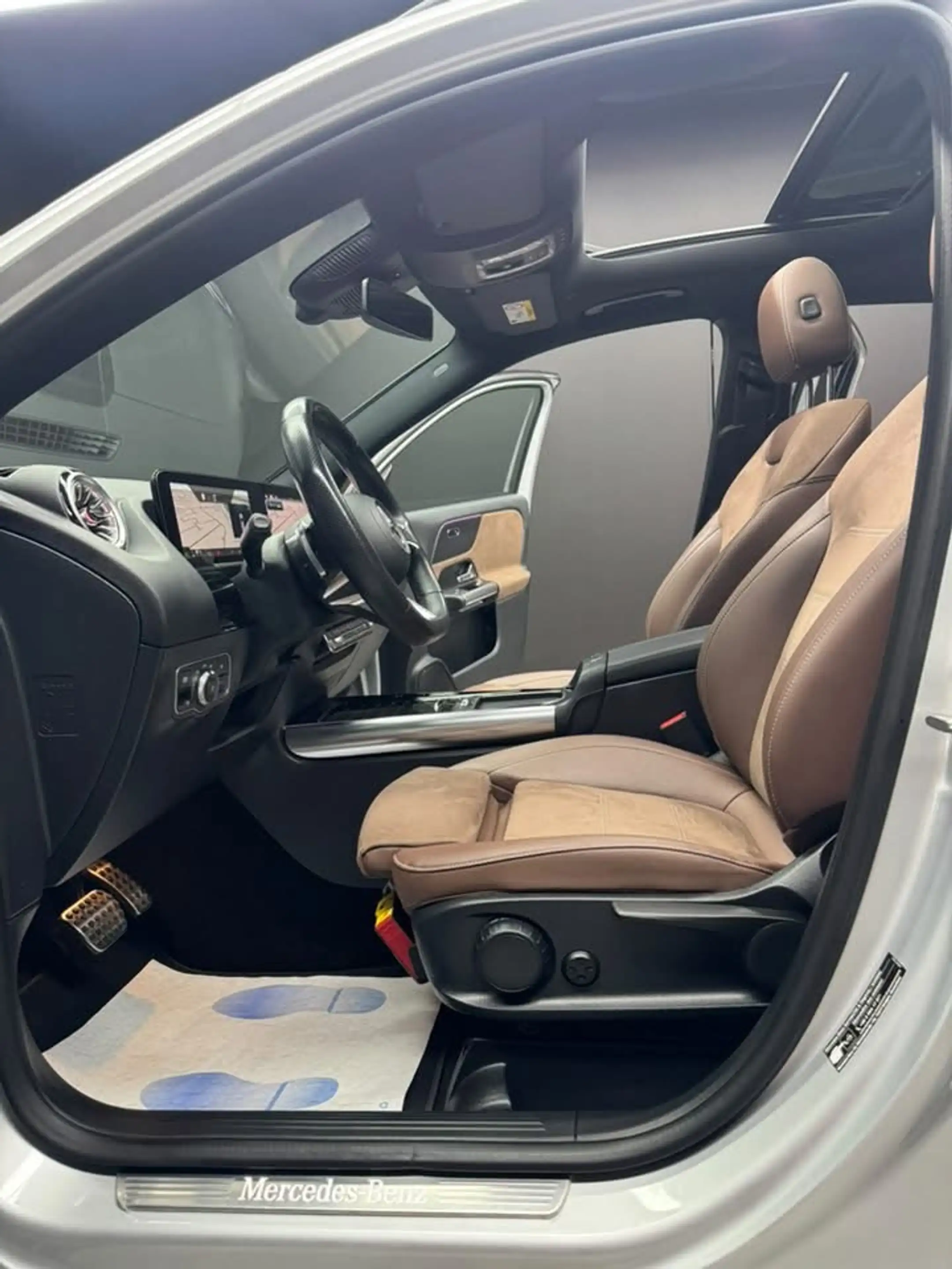 Mercedes-Benz GLA 180 GLA 180 d AMG Line **12 mois de garantie** — photo 10