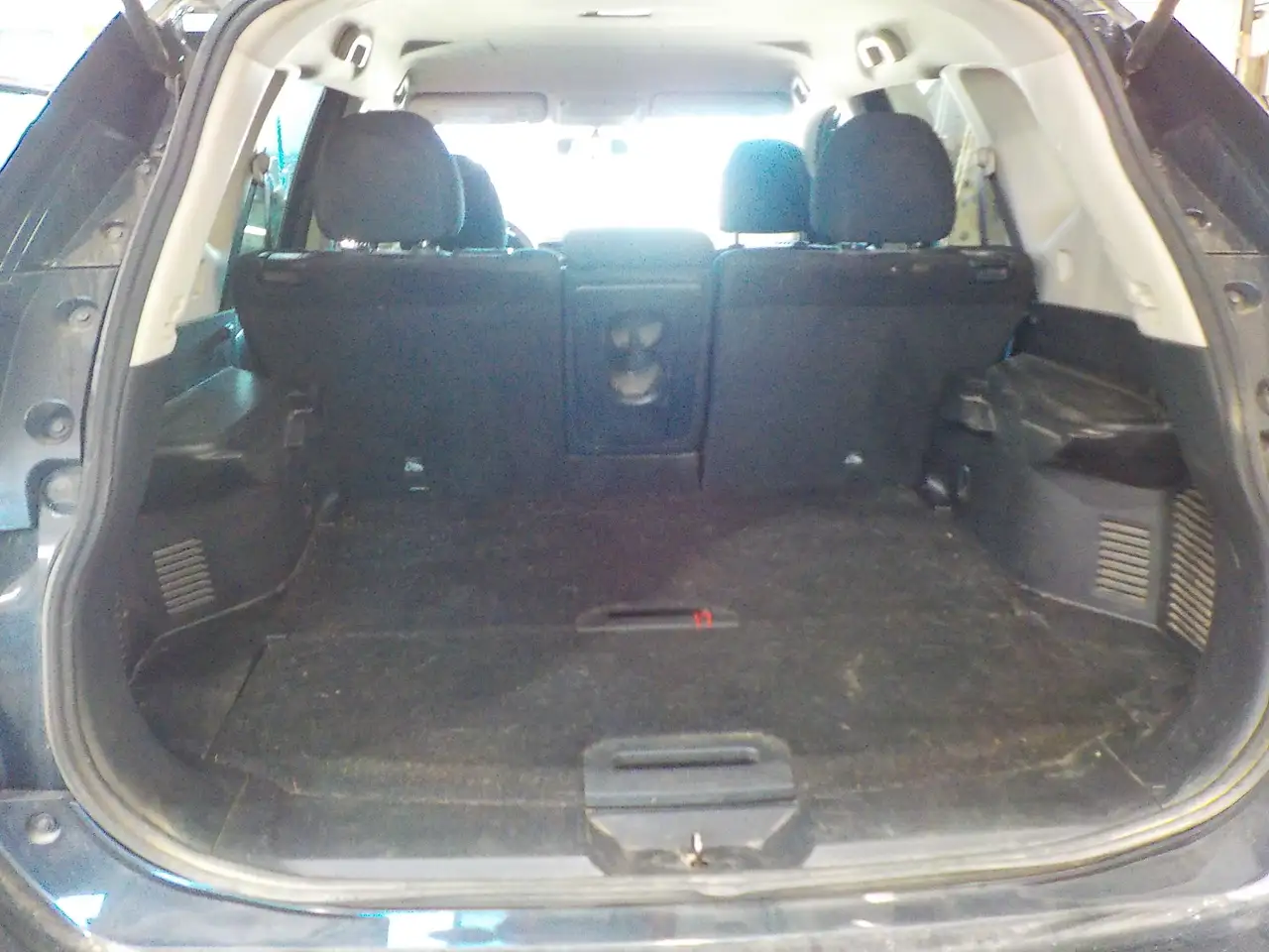 Nissan Rogue снимка Nissan Rogue