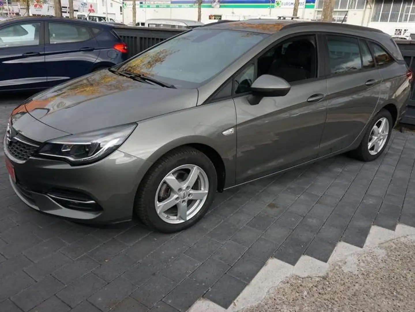 Opel Astra Business Start/Stop Automatic Grau - 2