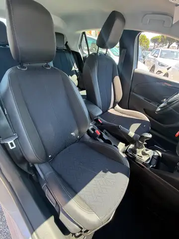 Opel Corsa view 9