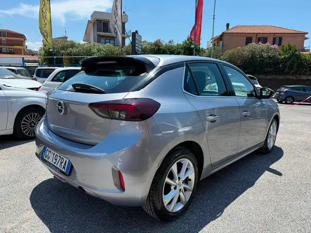Opel Corsa view 5