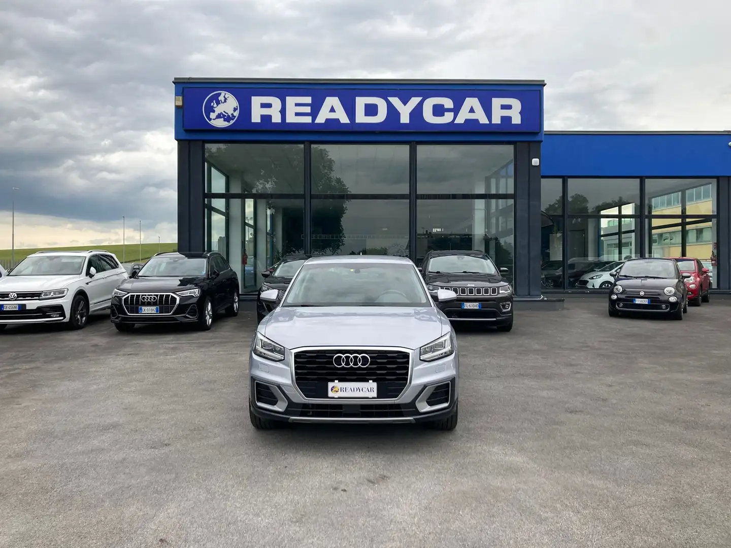 Audi Q2 1.6 tdi Design s-tronic Argent - 1