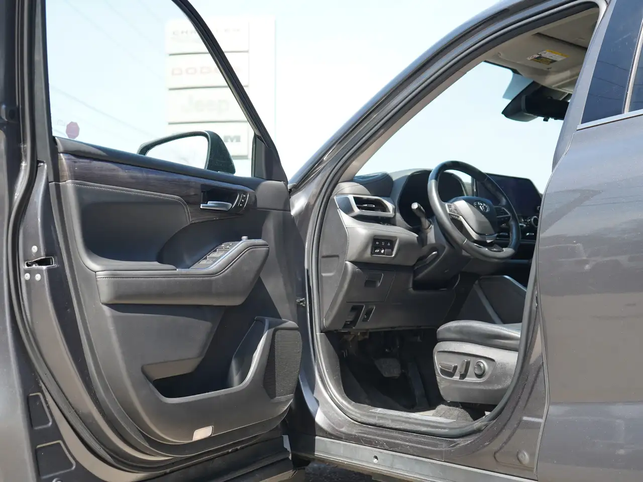 Toyota Highlander снимка Toyota Highlander