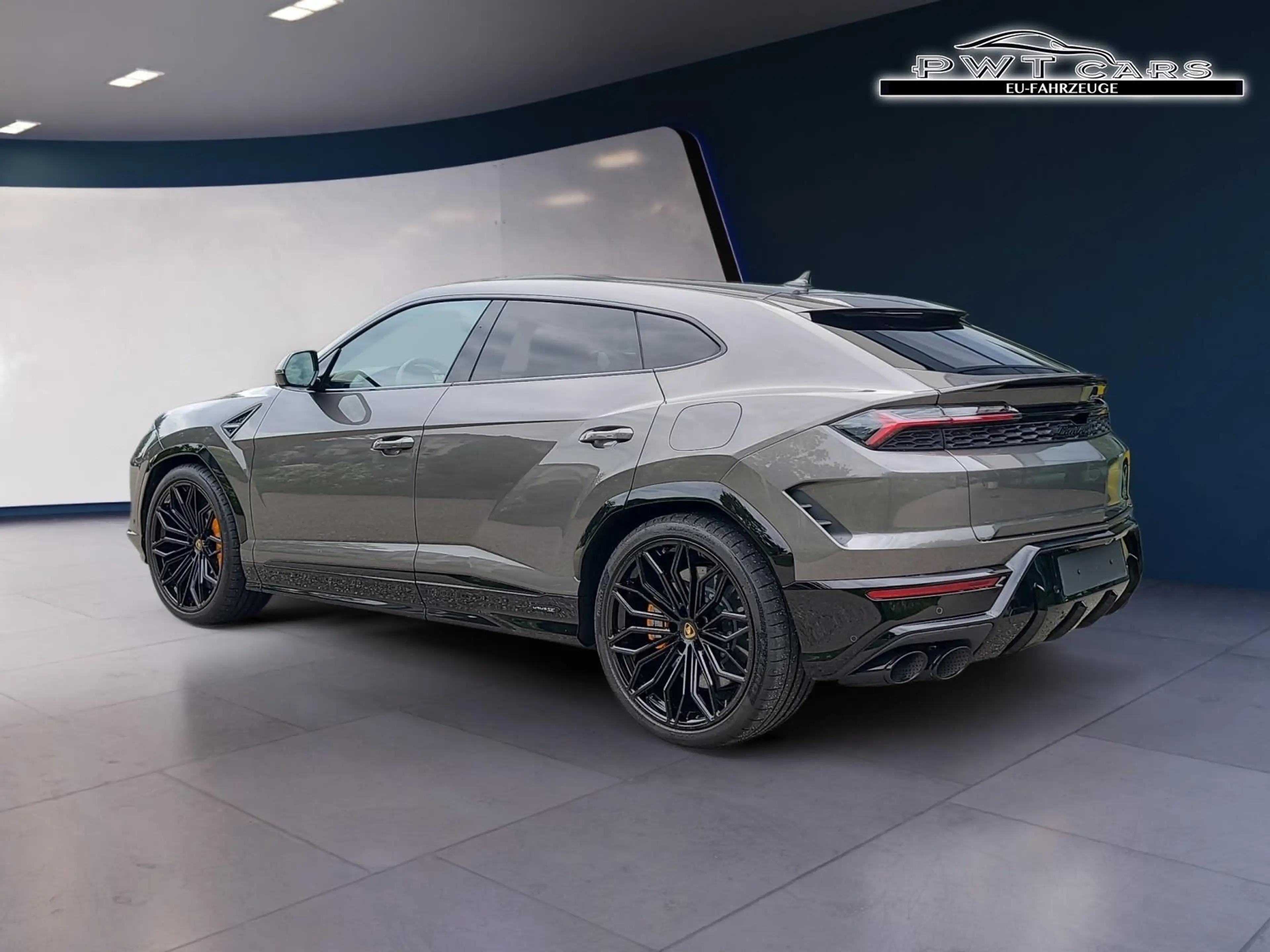 Lamborghini Urus SE ANIMA B&O ParkAssist 23"Rims 588 kW (799 PS)... — photo 4