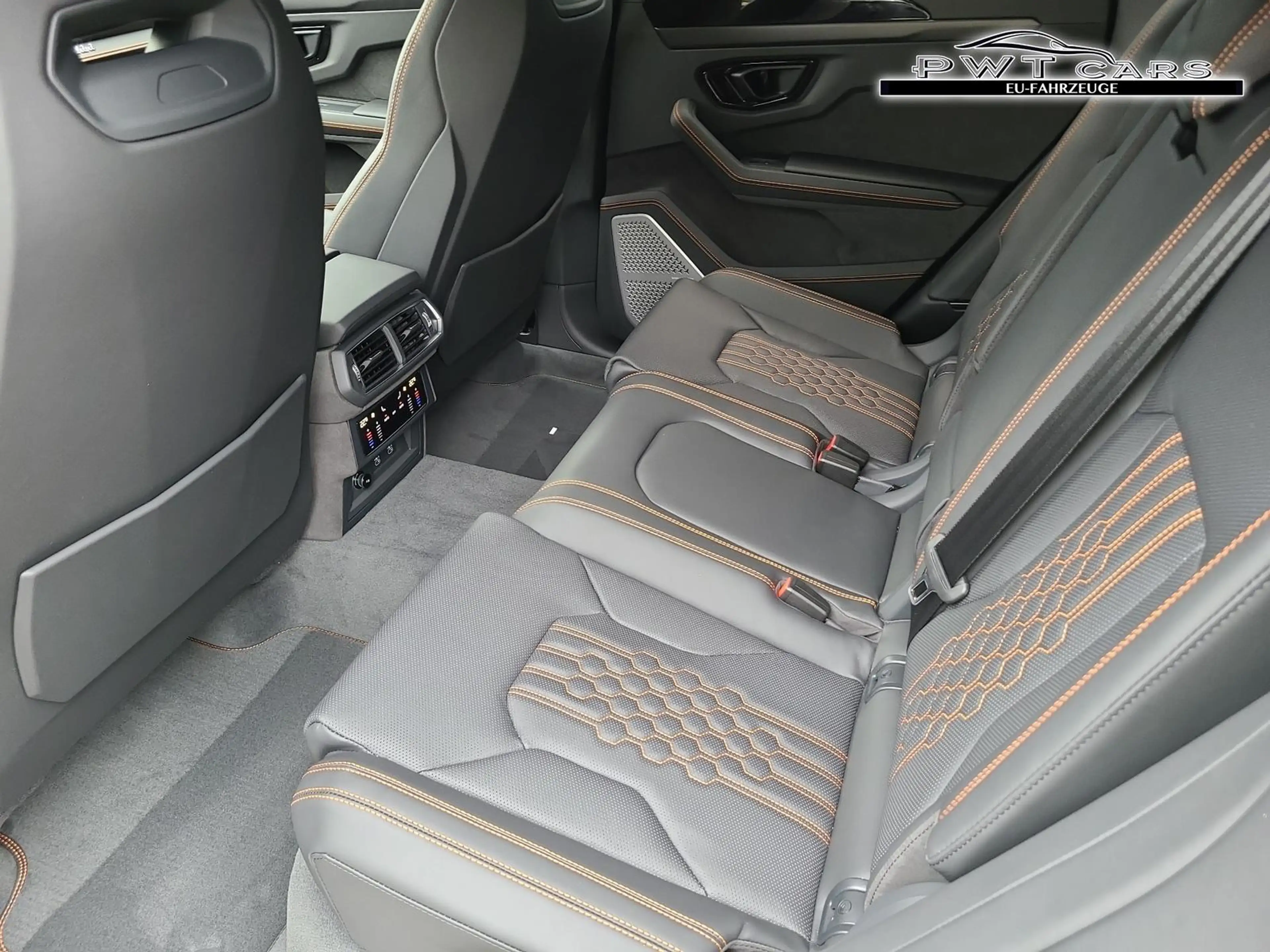 Lamborghini Urus SE ANIMA B&O ParkAssist 23"Rims 588 kW (799 PS)... — photo 9