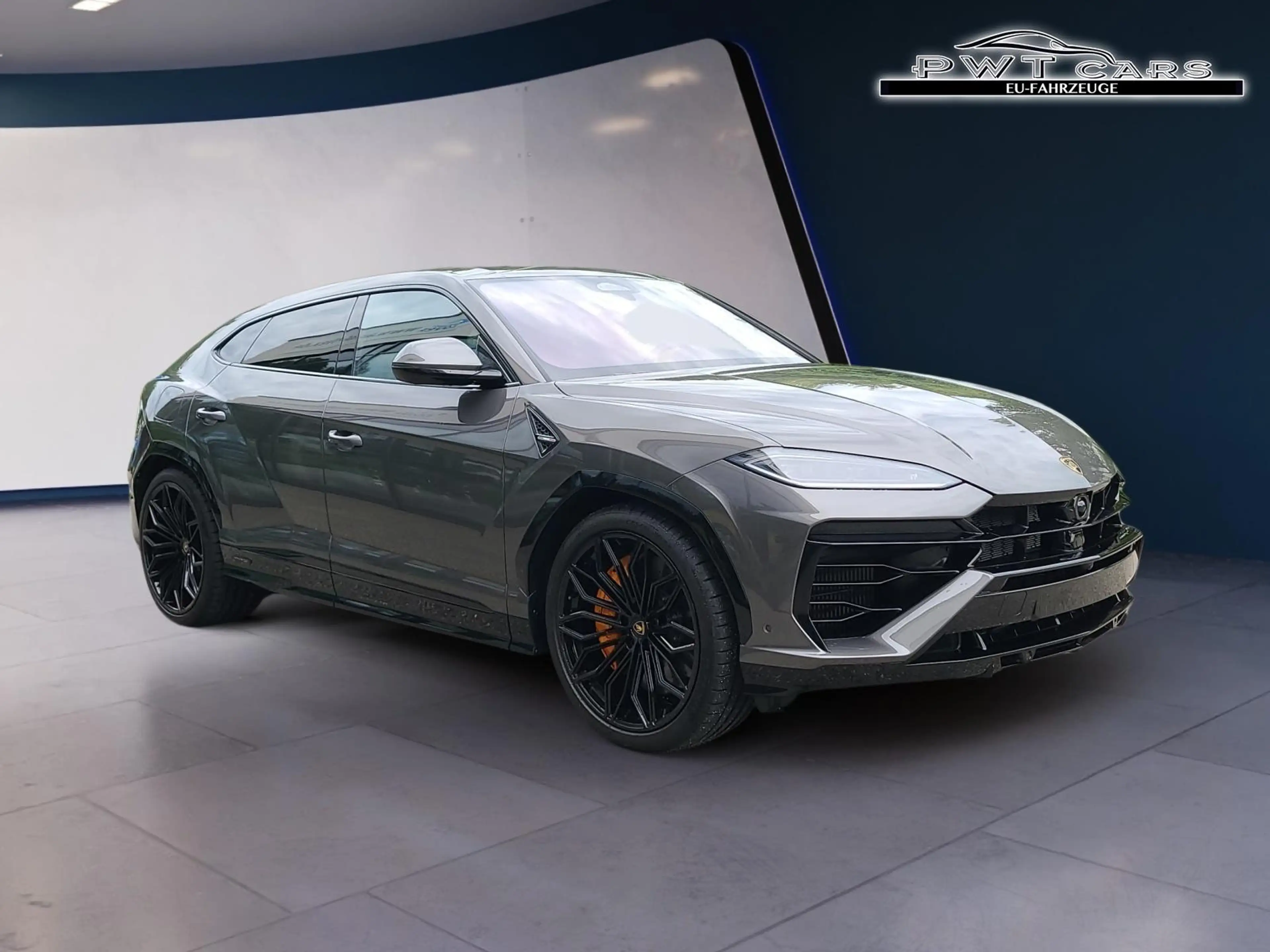 Lamborghini Urus SE ANIMA B&O ParkAssist 23"Rims 588 kW (799 PS)... — photo 3