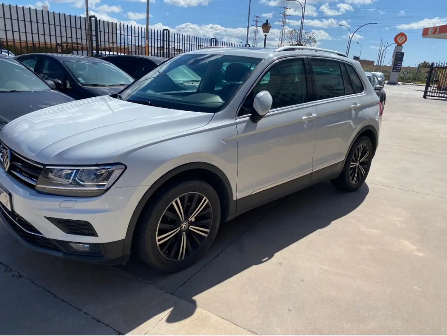 Volkswagen Tiguan 2.0TDI Sport DSG 110kW Blanco - 1