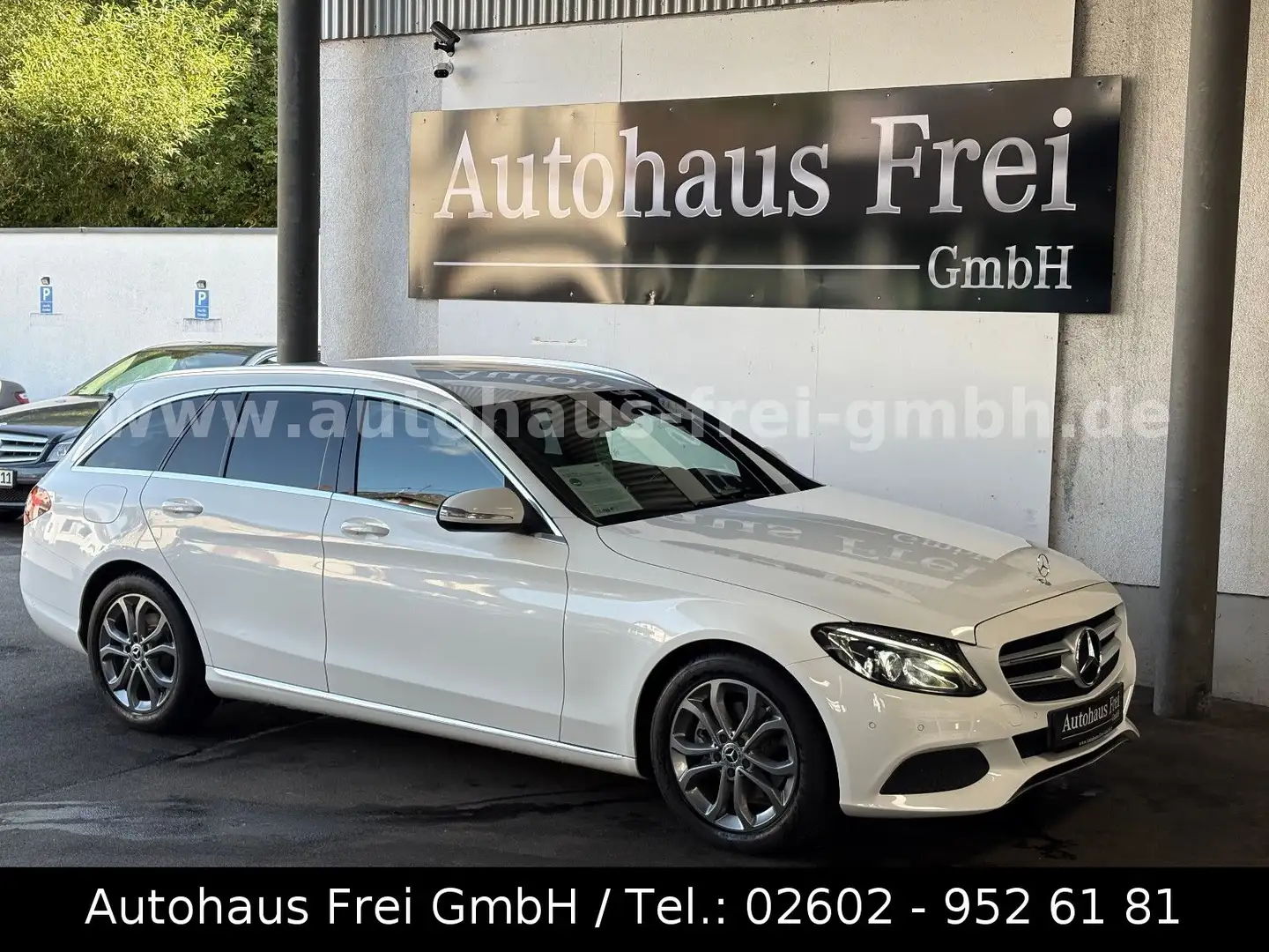 Mercedes-Benz C 220 T BlueTec d AVANTGARDE*LED*AHK*HEADUP*AMBI Blanc - 1