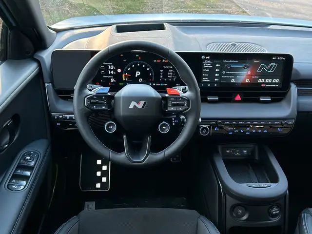 Hyundai Ioniq 5 view 11