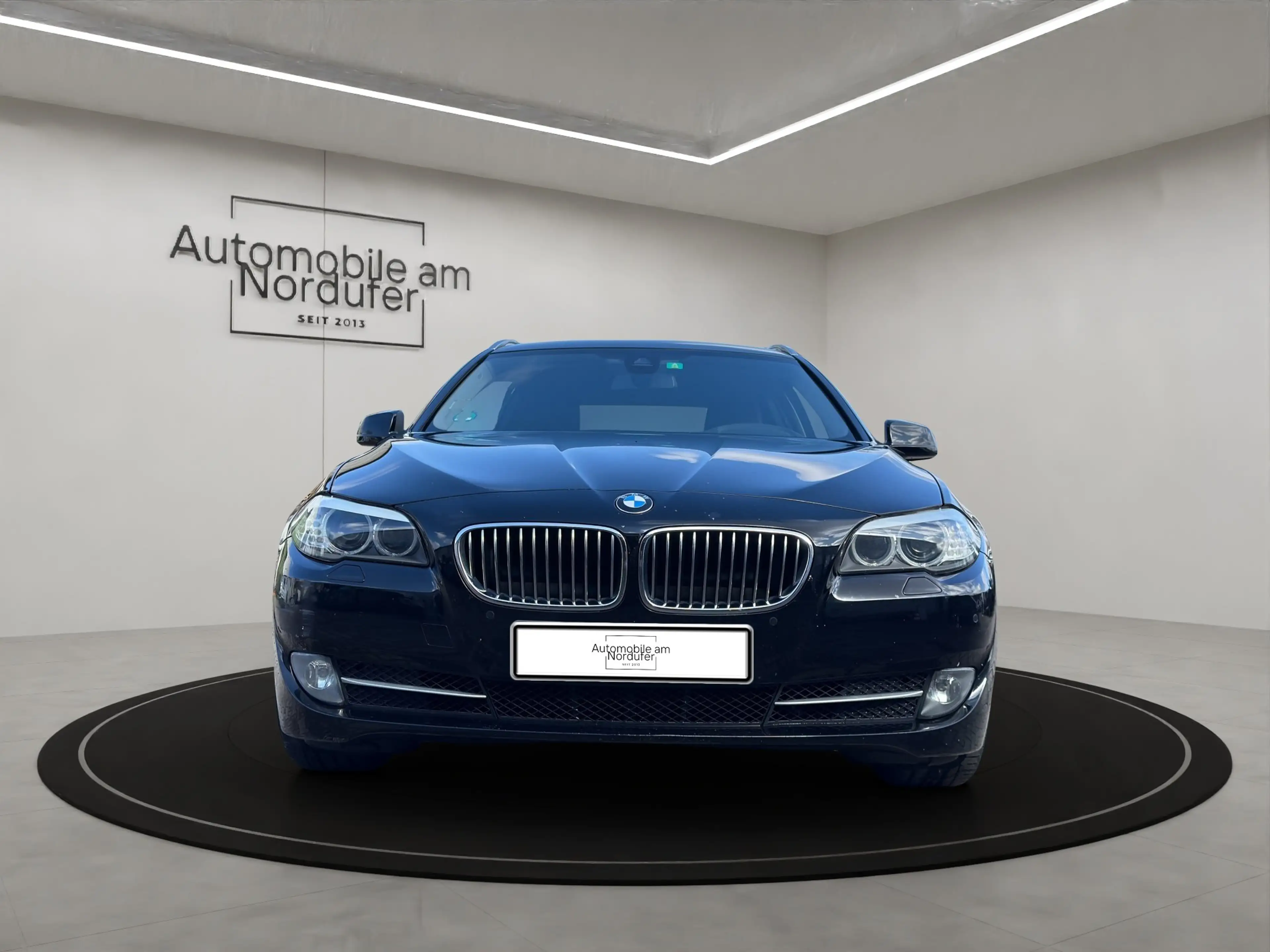 BMW 525 d touring Aut.-Leder-Navi-Xenon-AHK-Standheizung — photo 6