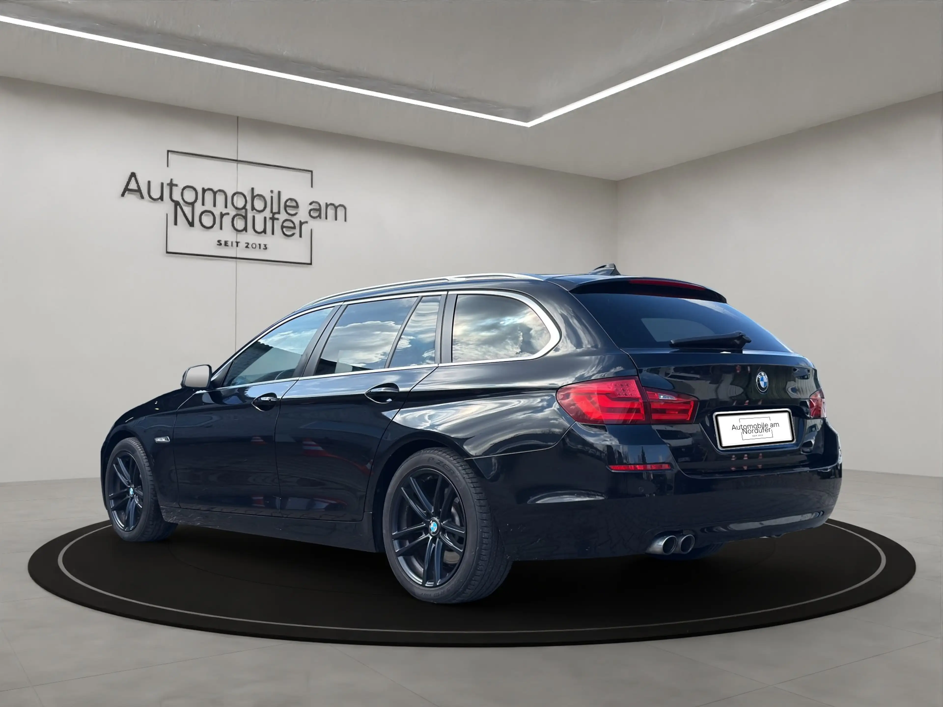 BMW 525 d touring Aut.-Leder-Navi-Xenon-AHK-Standheizung — photo 8