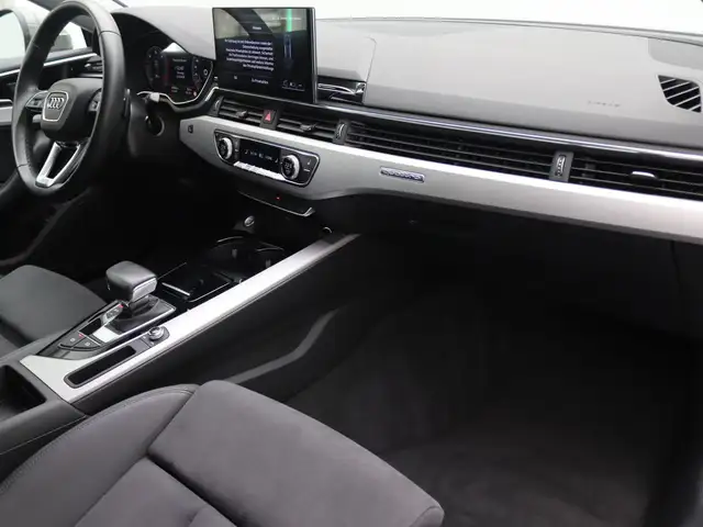 Audi A5 view 12