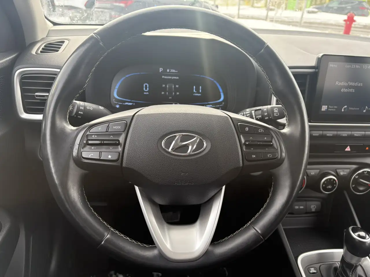 Hyundai Venue снимка Hyundai Venue