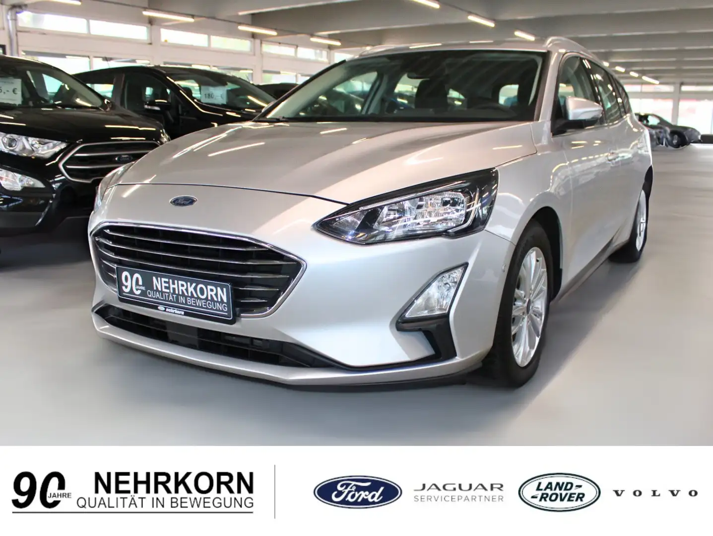 Ford Focus Turnier TITANIUM LED NAVI CAM Winter + Park Paket Argento - 1