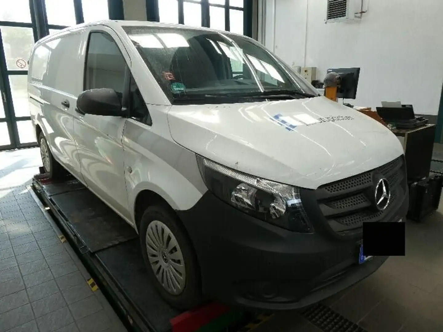Mercedes-Benz Vito Kasten eVito 111/112 lang PDC 3 Sitzer 180° Fehér - 2