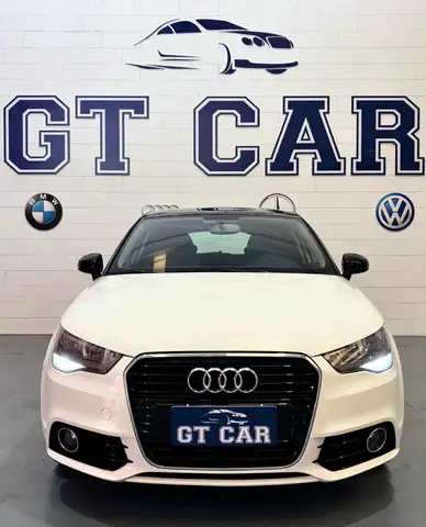 Audi A1 view 2
