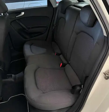 Audi A1 view 12