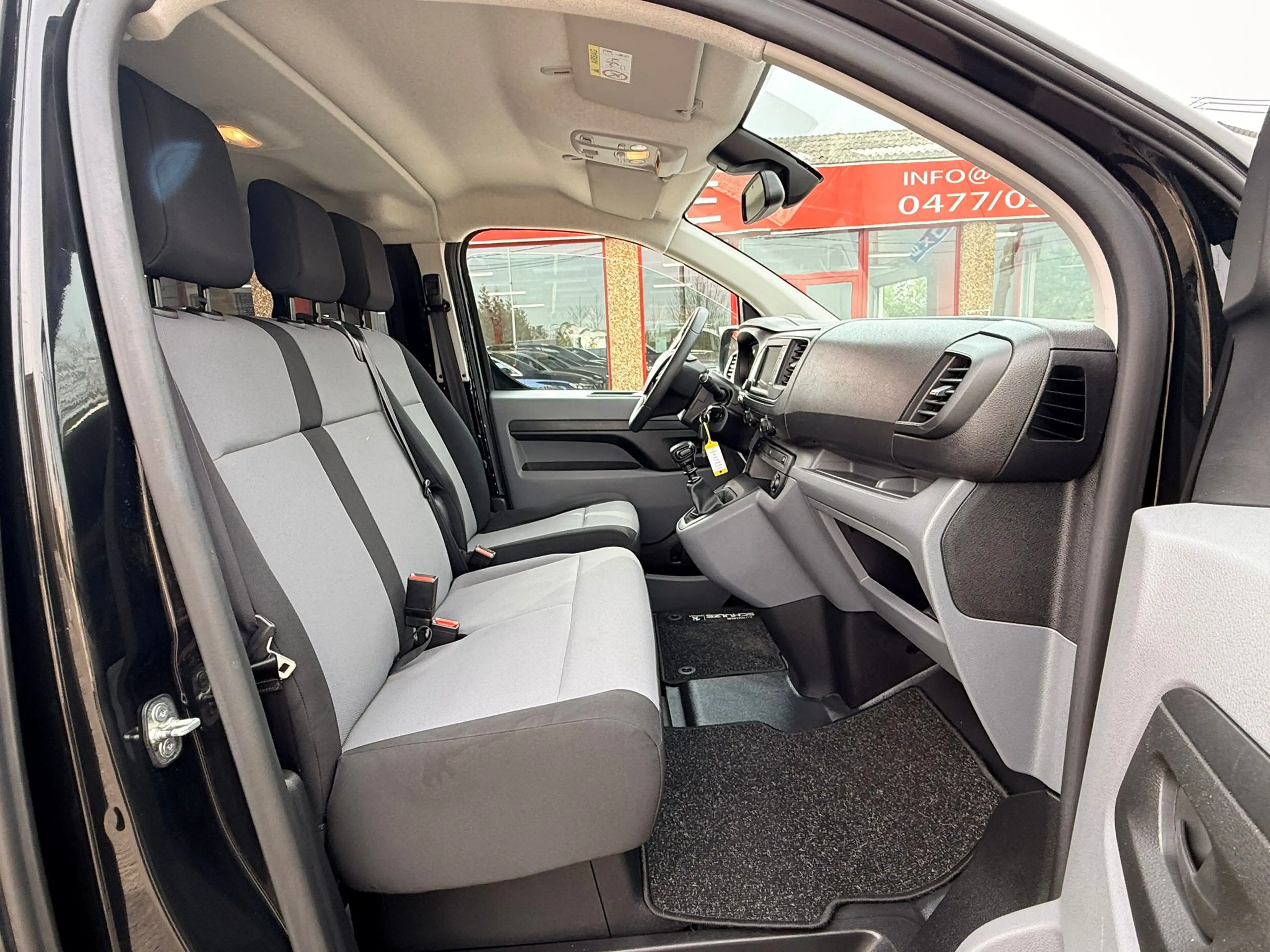 Peugeot Traveller 2.O HDI EXPERT 9 PLACES GPS LONG CHASIS TVAC — photo 9
