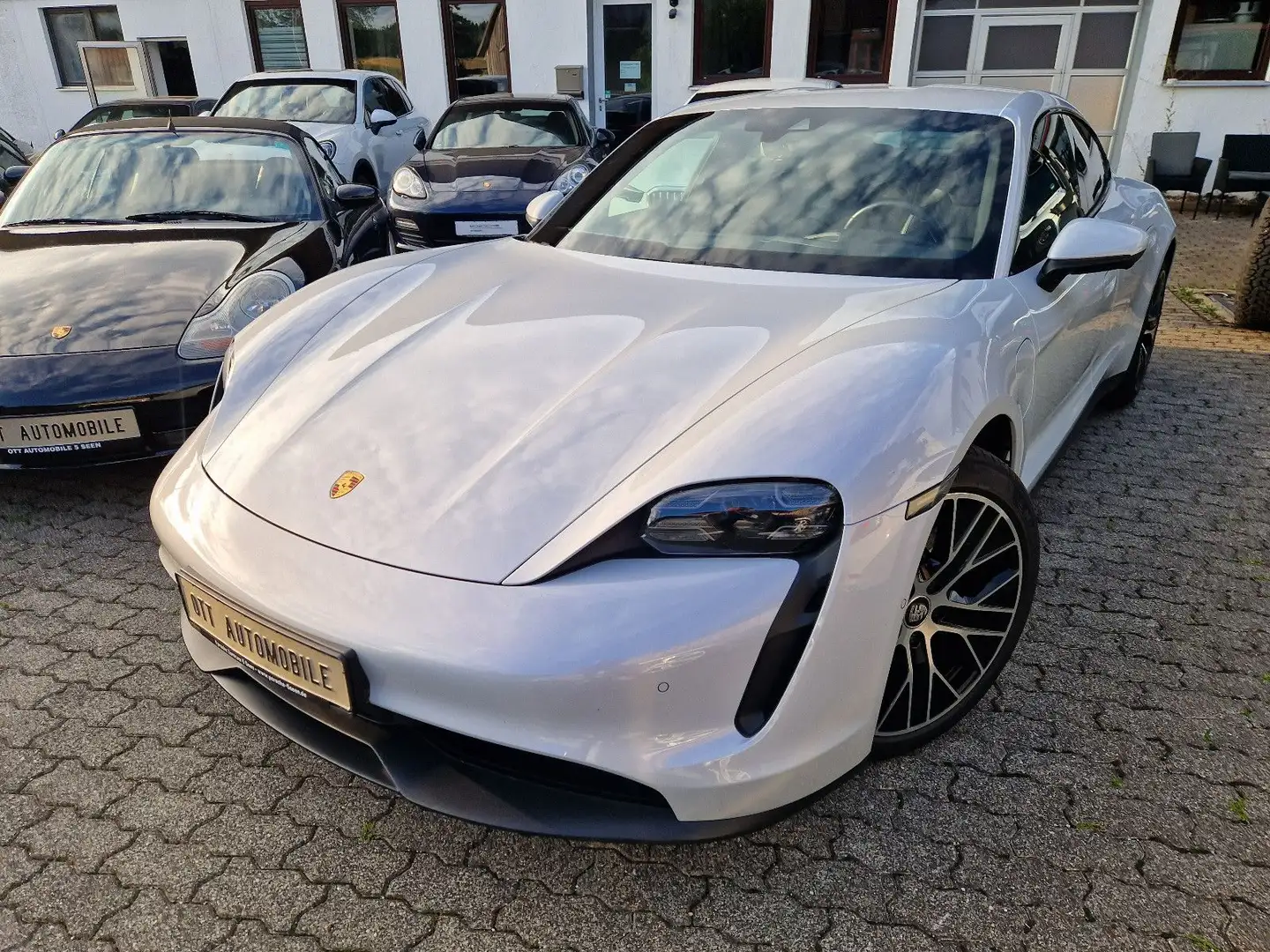 Porsche Taycan TAYCAN 4S "SERVICE NEU" PSCB, APPROVED, MWST !!! Grijs - 2
