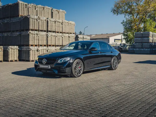 Mercedes-Benz E 200