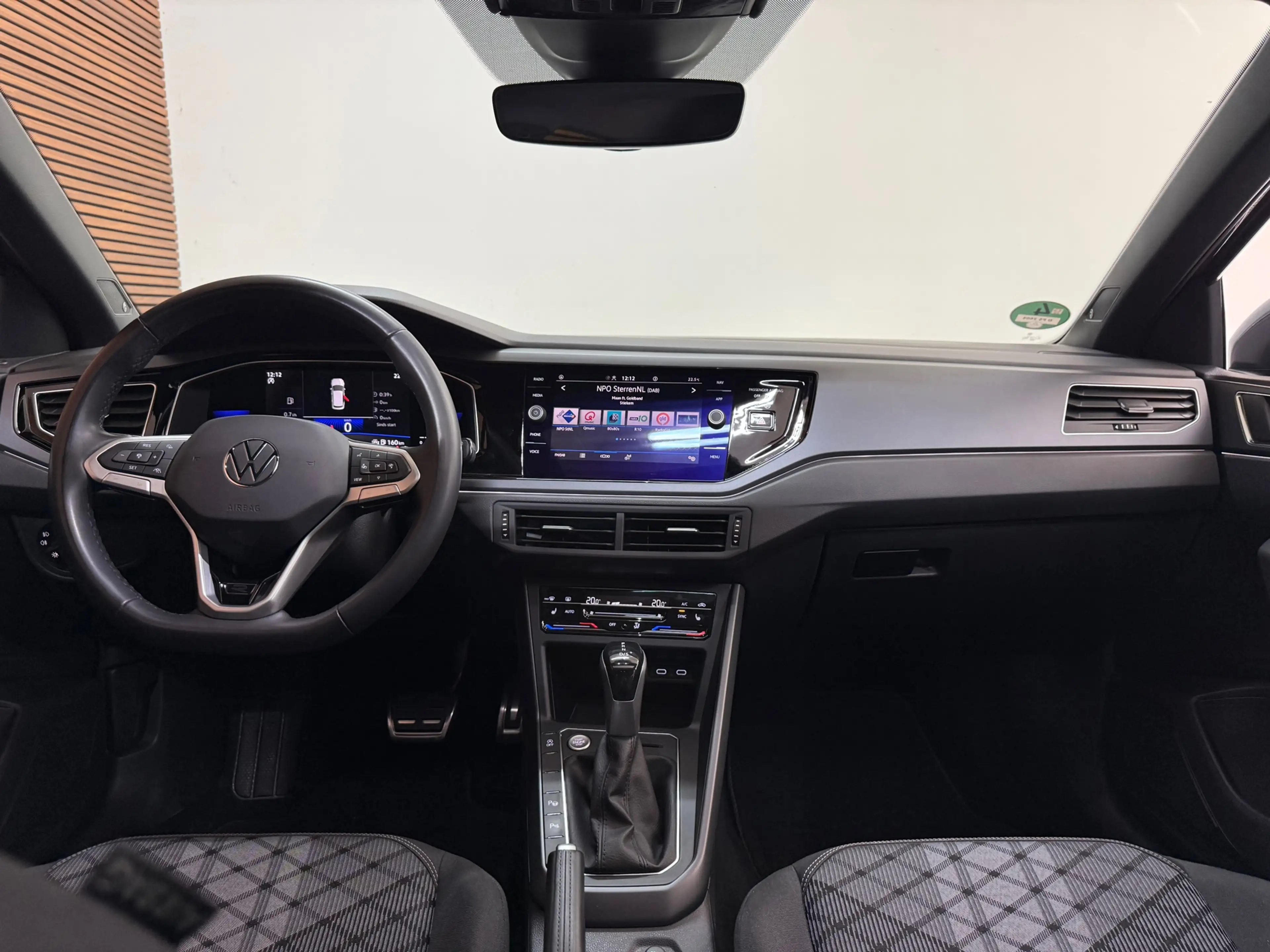 Volkswagen Taigo 1.5 TSI R-Line Business | 150 pk | DSG | Panoramad — photo 6