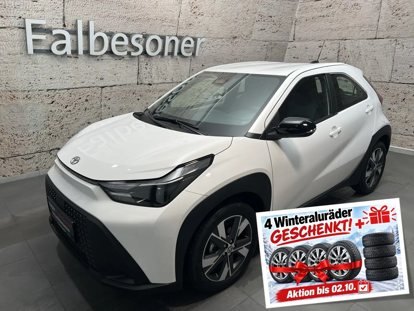 Toyota Aygo X 1,5 Hybrid Active "AKTION" Weiß - 1