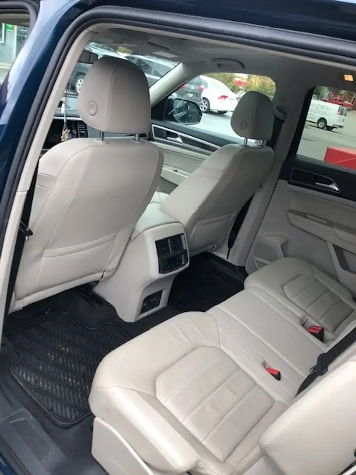 Volkswagen Atlas снимка Volkswagen Atlas
