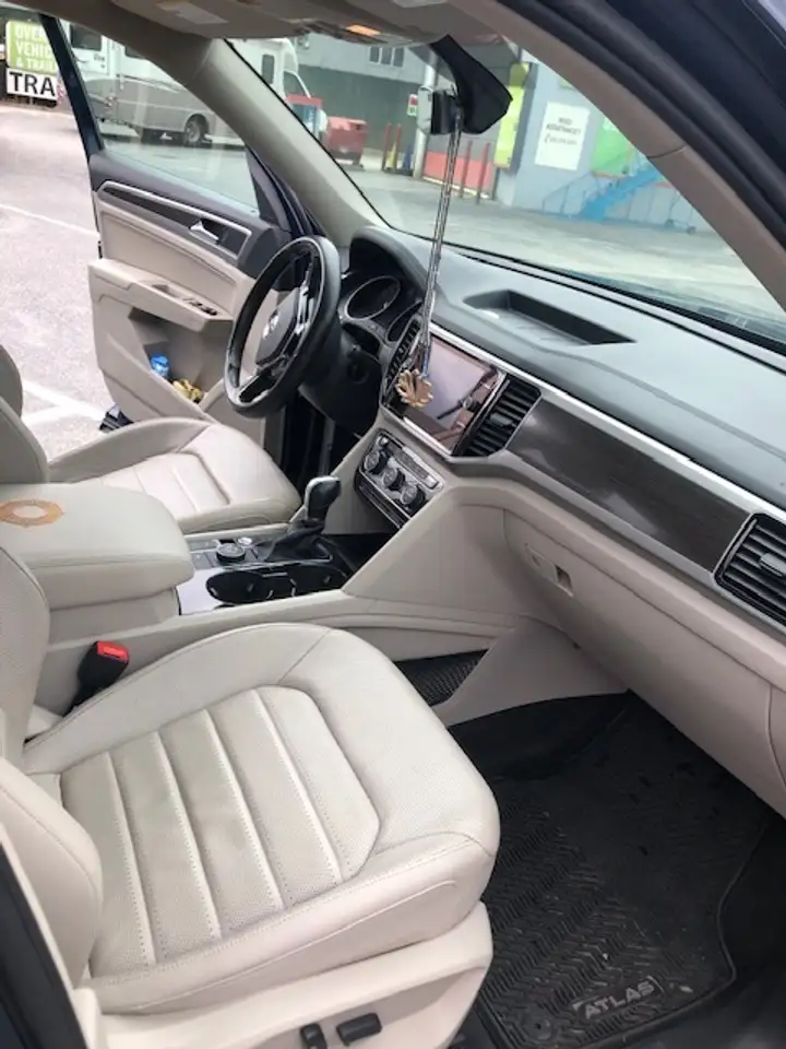 Volkswagen Atlas снимка Volkswagen Atlas