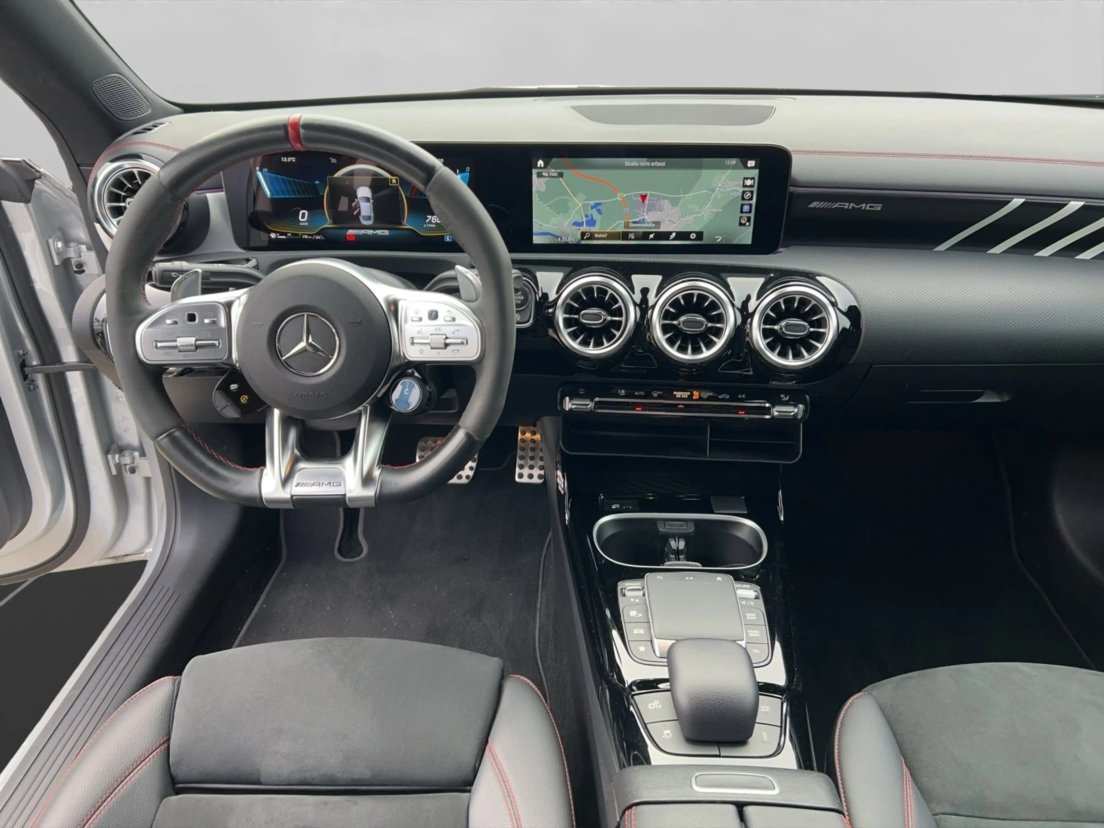 Mercedes-Benz CLA 45 AMG 4Matic+ AMG Speedshift 8G-DCT DAB — photo 9