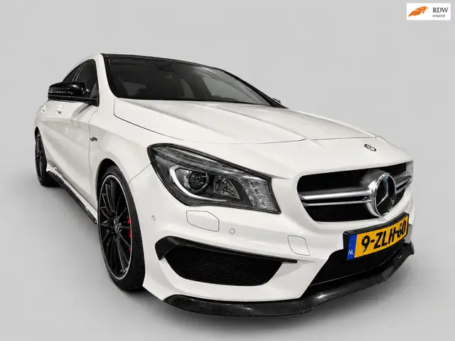 Mercedes-Benz CLA 45 AMG 4MATIC Edition 1 - Panoramadak - Schaalstoelen - M