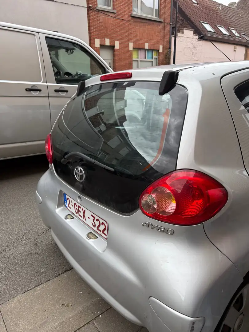 Toyota Aygo Aygo 1.0i VVT-i Blue Grijs - 2
